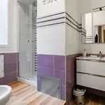 Guesthost - Mon - Pet Friendly Apartmán La Spezia