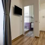 Guesthost - Mon - Pet Friendly La Spezia