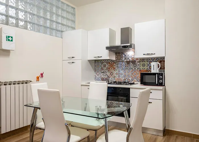 Guesthost - Mon - Pet Friendly * La Spezia